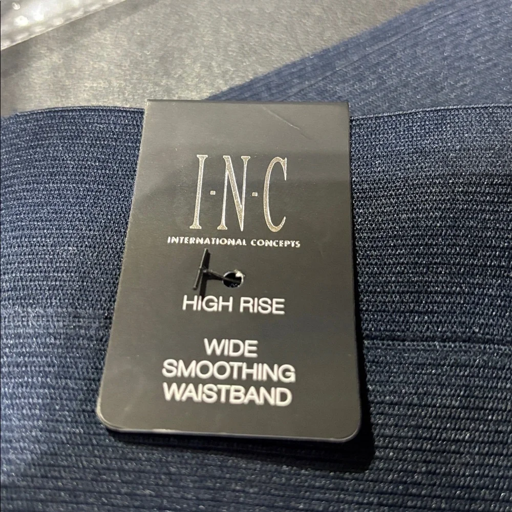 INC High Rise wide smoothing waistband,stretch skinny leg,navy blue